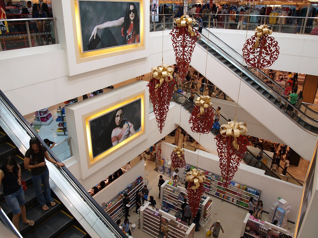 品优购最新动态，引领新零售变革，全新购物体验打造