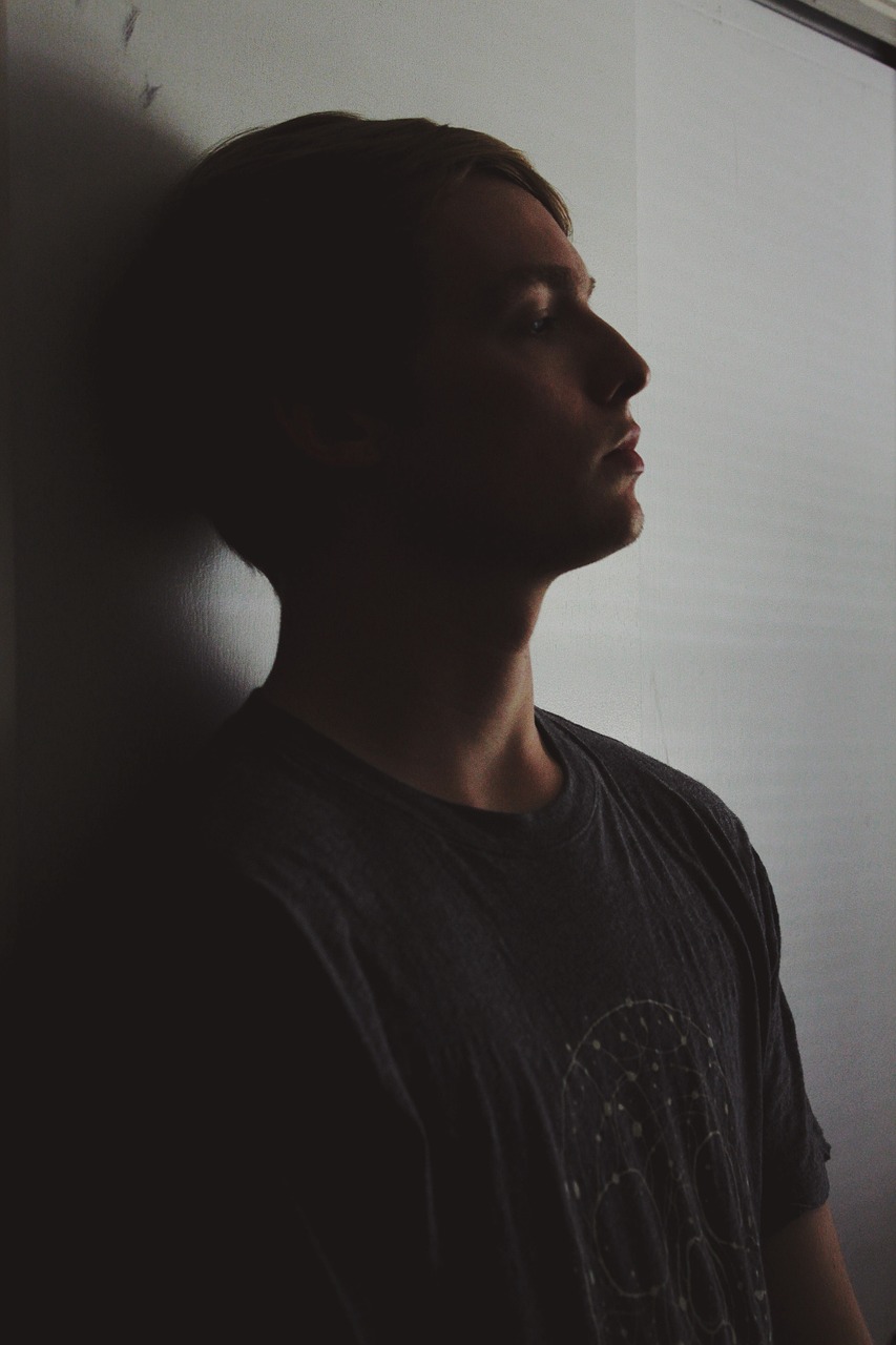 欧美最新男同现象，探讨涉政问题与理解其深层含义