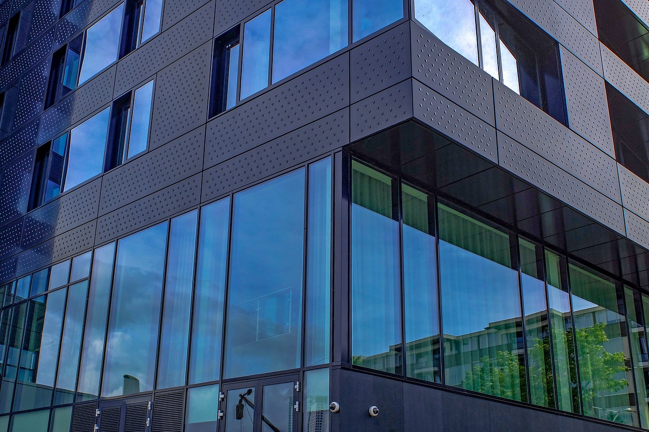 引领时代先锋力量，密切关注最新动态，把握时代脉搏