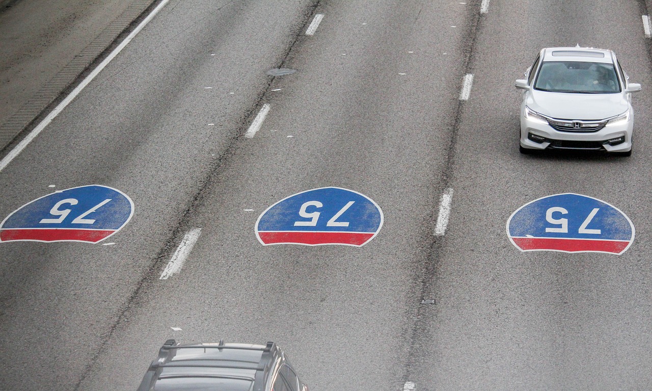 最新交通限速调整,重塑道路安全的关键要素