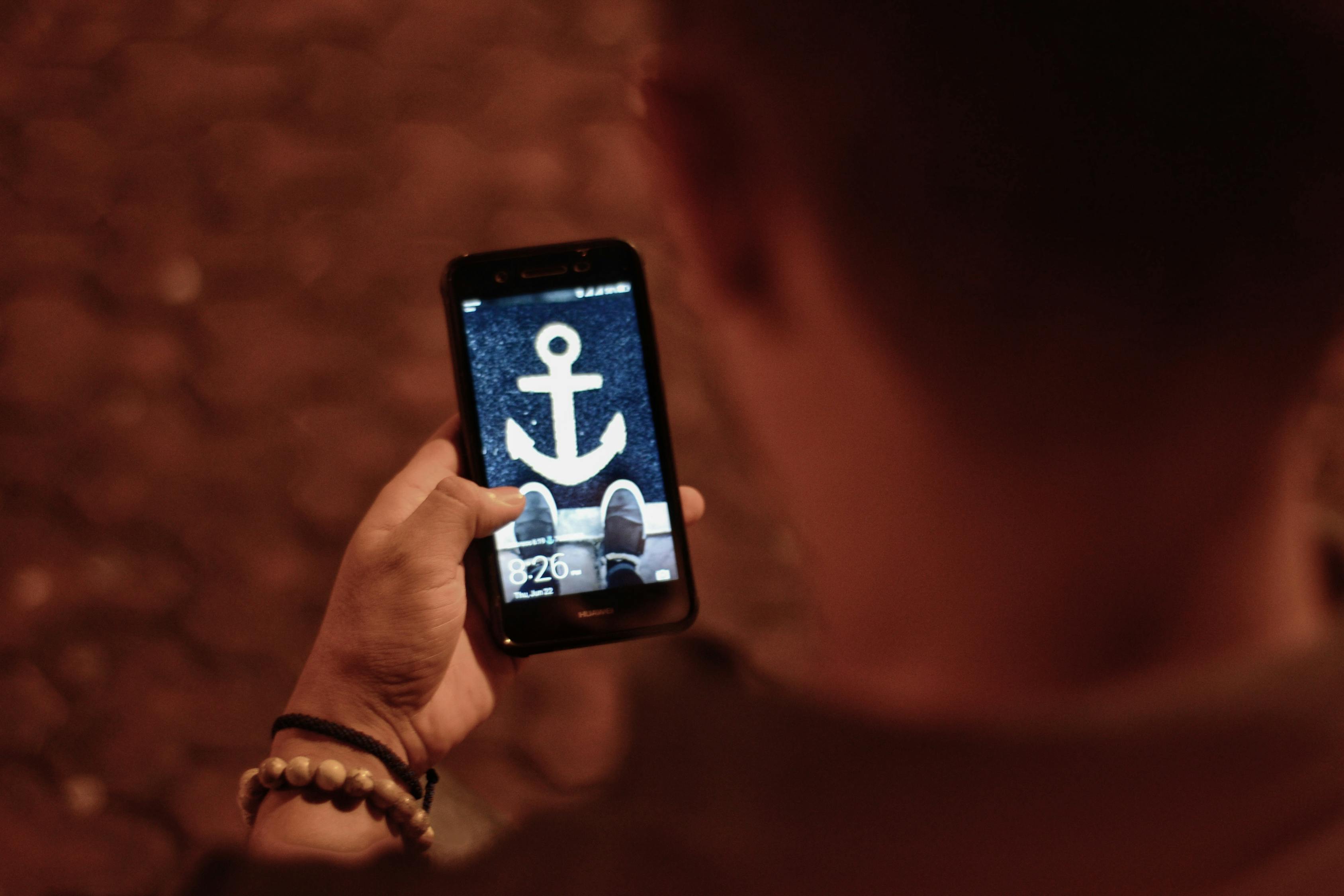 手机端游革新与挑战并存，最新趋势下的时代探索