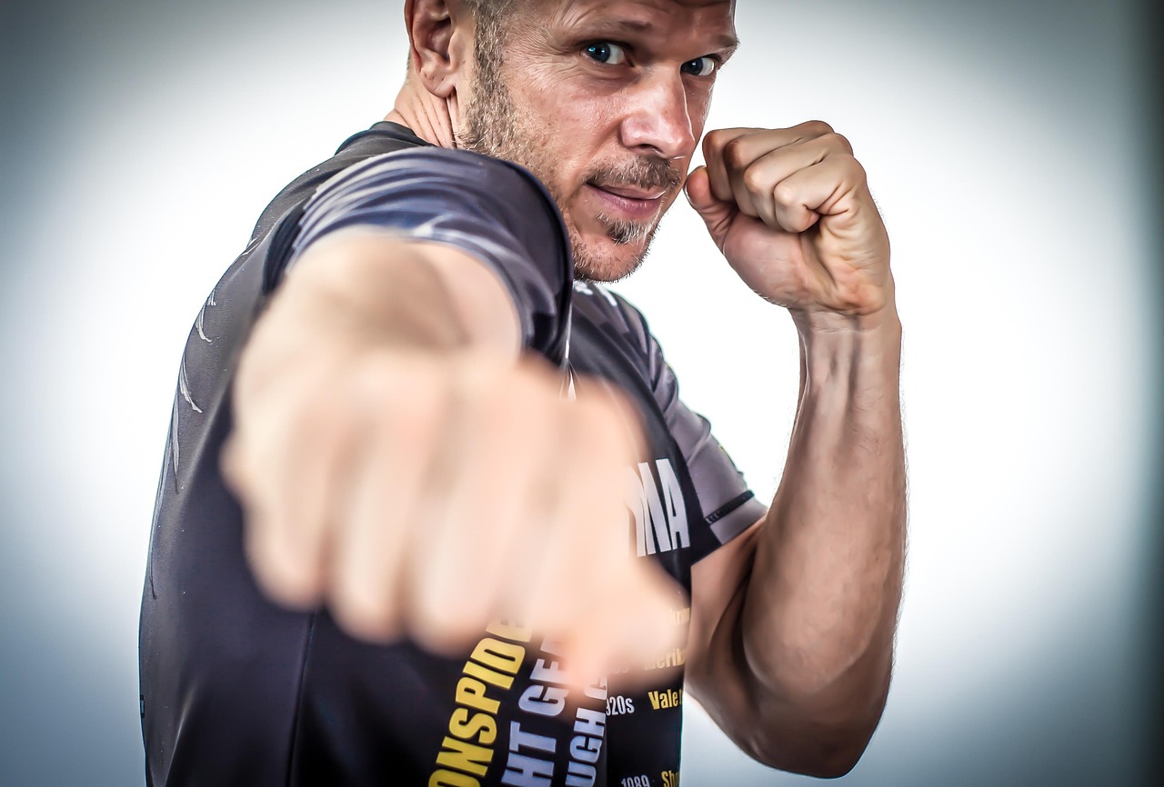 泰拳王传奇,崛起与辉煌的战士之路