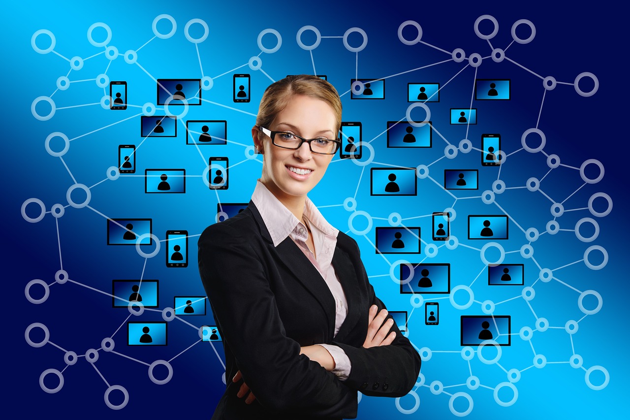 新时代解读拍马屁，正向社交行为的演变之道