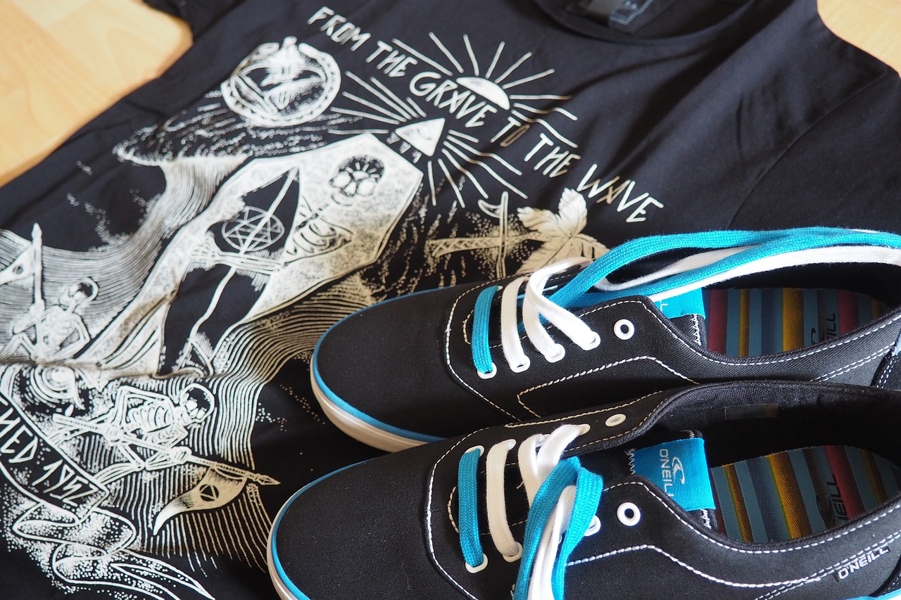 保罗乔治最新球衣，时尚与运动精神的融合典范