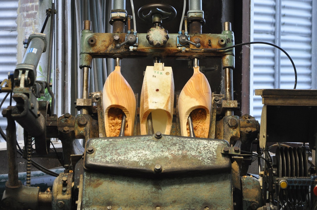 最新型焊钳革新焊接工艺,引领工业发展新时代