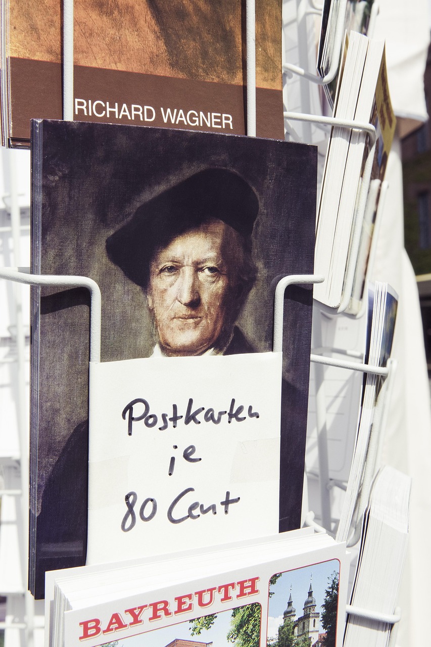 王小久，音乐之旅与艺术成就的探索