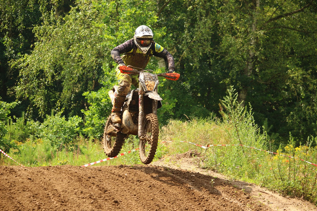 揭秘网赌案最新动态，网络赌博的严重性与打击力度持续加强