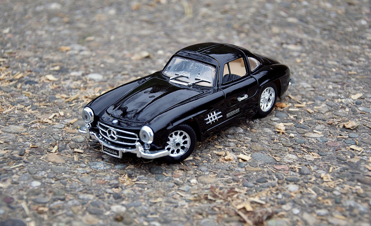 最新奔驰车标,经典设计的再焕新辉煌