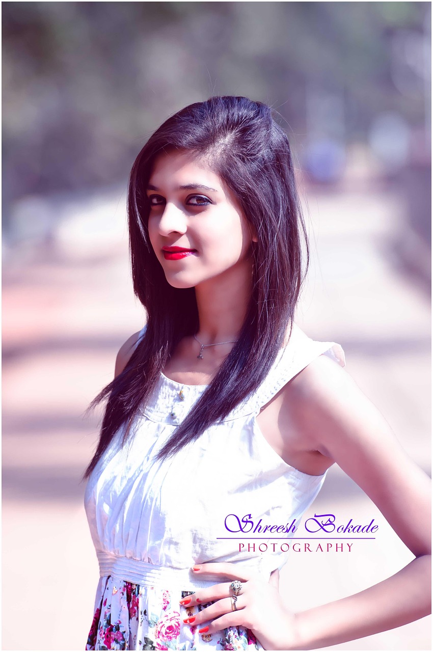 林允最新美照，星光下的时尚魅力闪耀荧屏