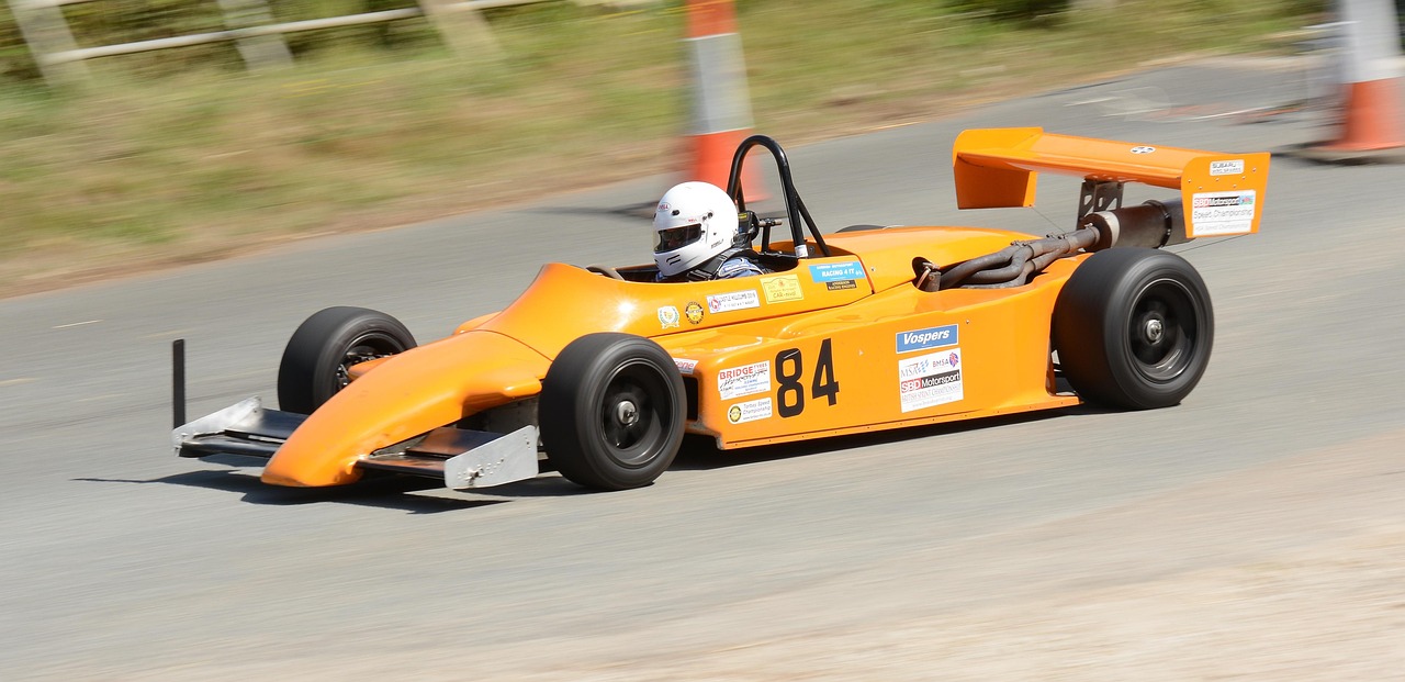 四月登山赛车热血竞技资讯速递