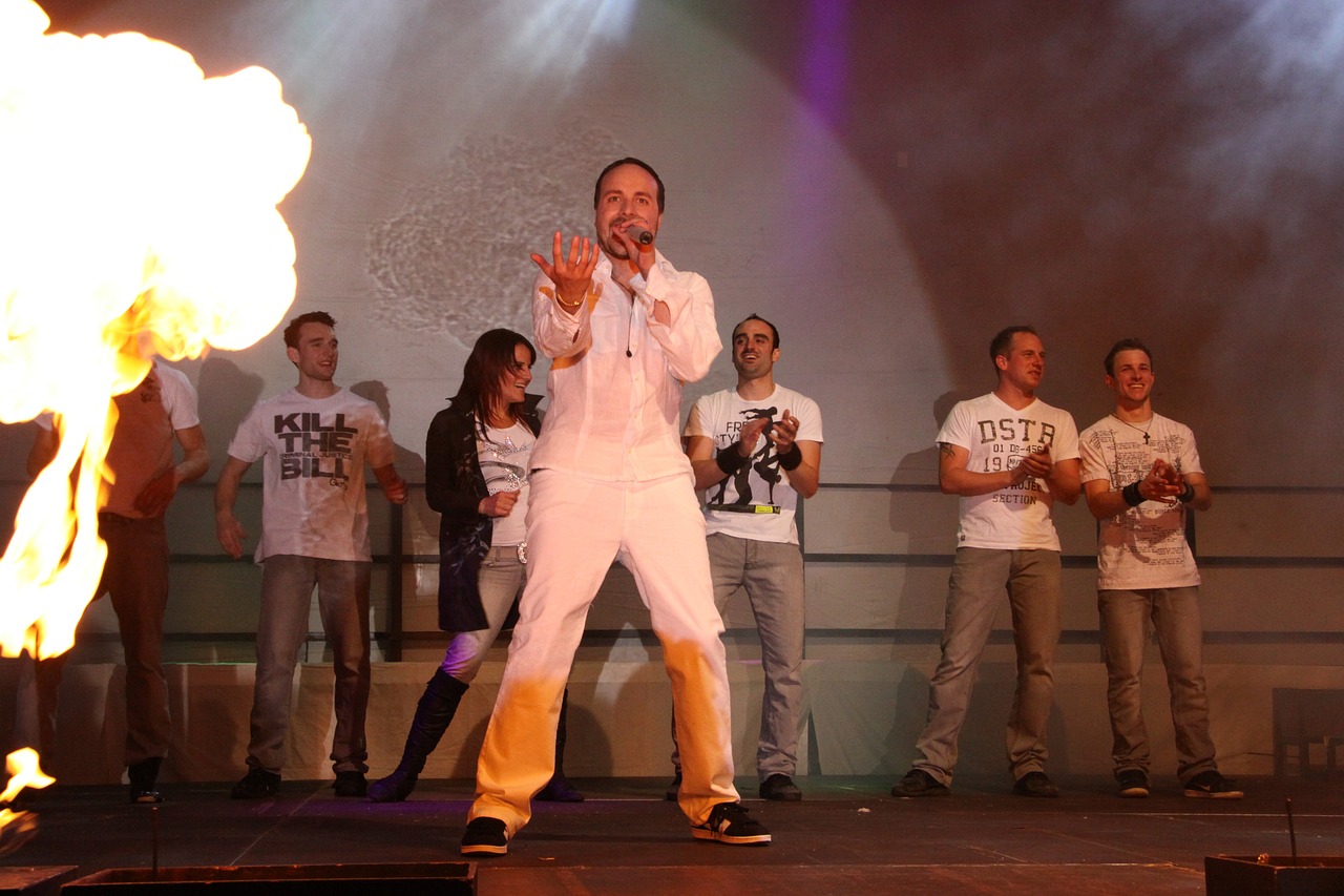 璀璨星辰，4月音乐之声演员闪耀之旅