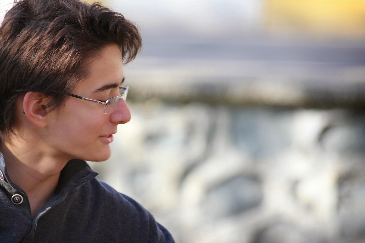 4月我是你的眼睛演员表及剧情概述揭秘