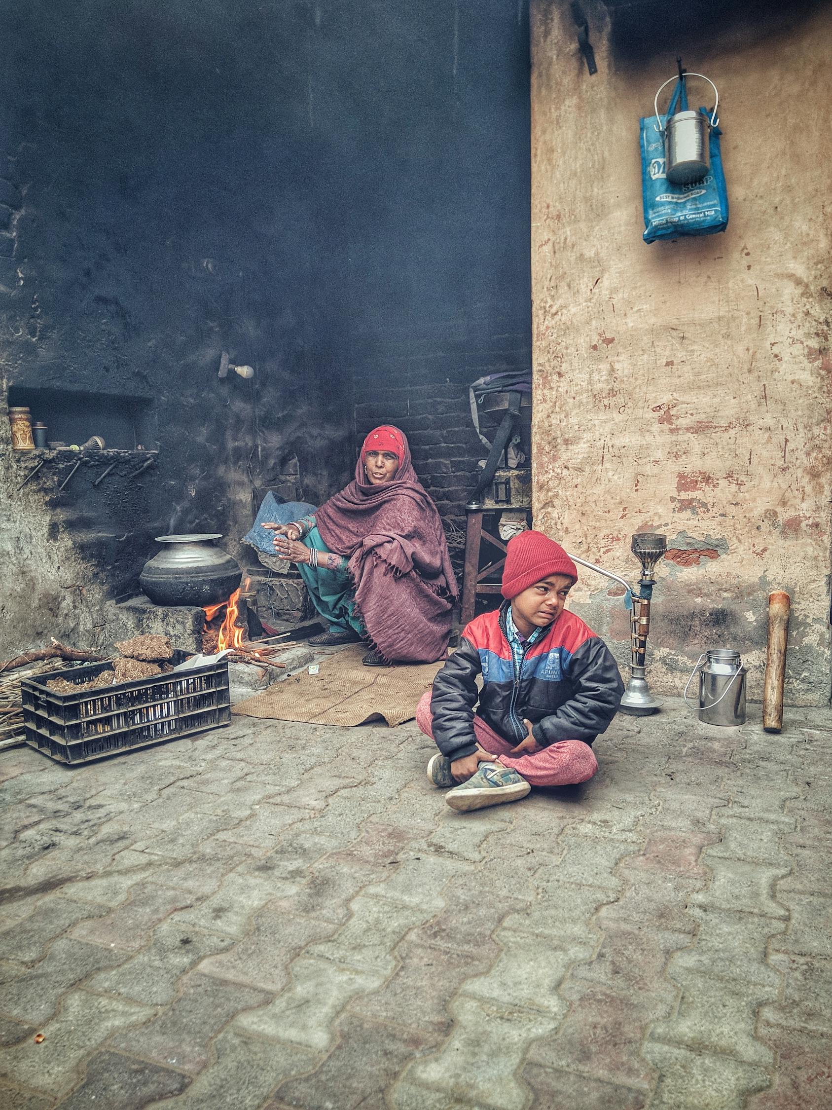 重温时代记忆，四月农村题材经典老电影回顾