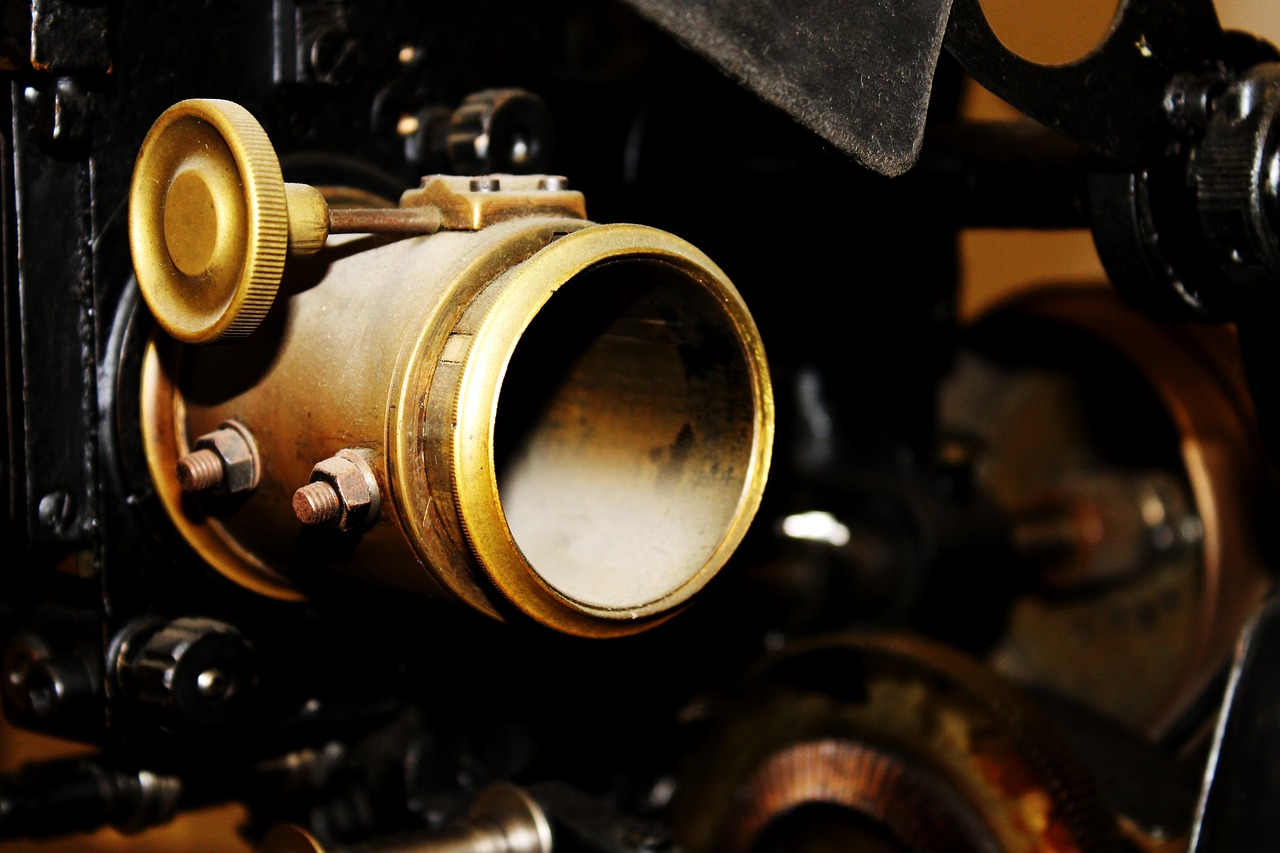 五月银幕热血之战，电影血战松山深度解析与赏析