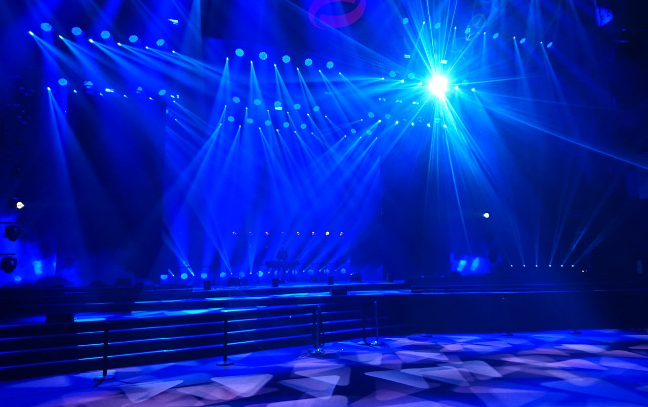 五月精选广场舞，舞动生活的旋律，最新广场舞精选展示