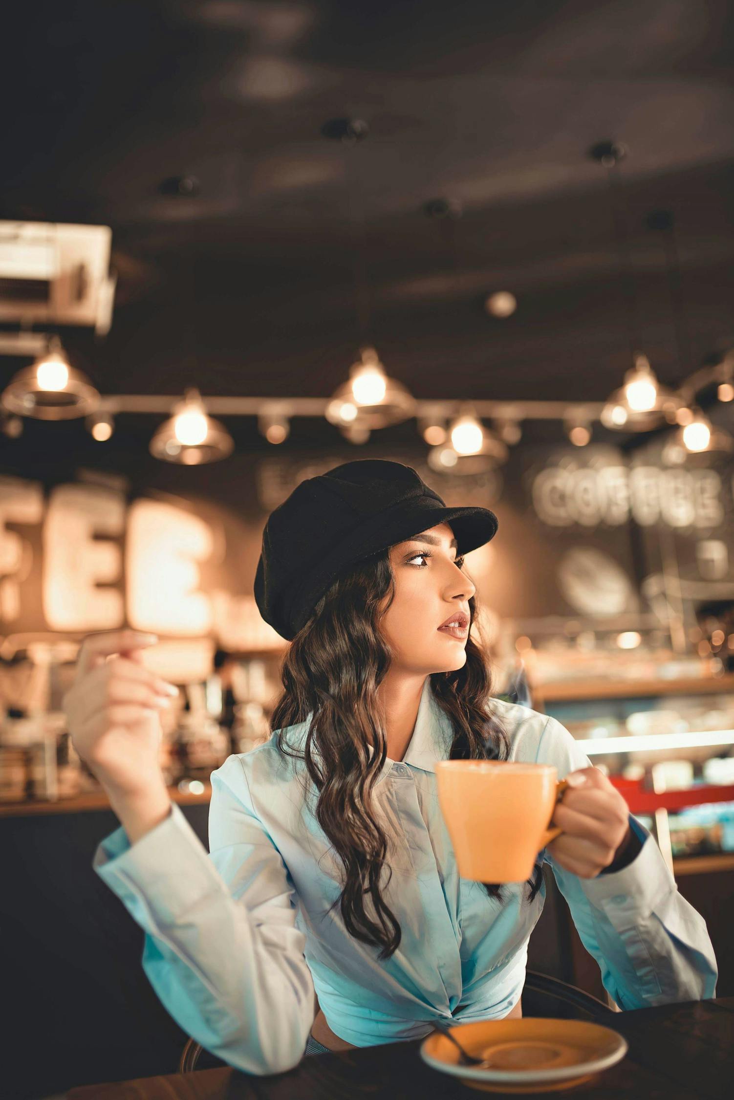 五月穿越火线，演员风采与幕后故事揭秘