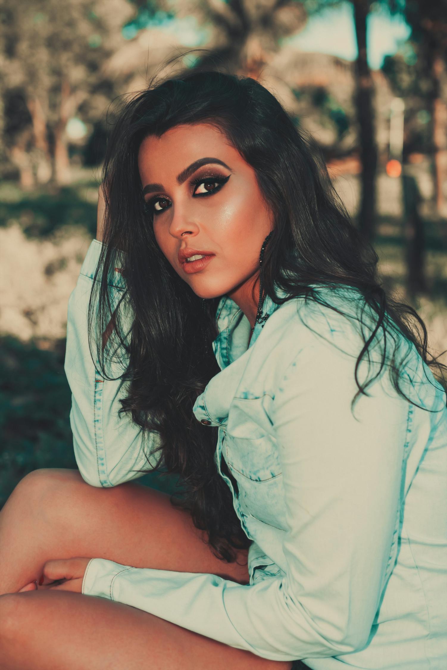 五月梅子绽放光彩，演员的魅力与才华展现