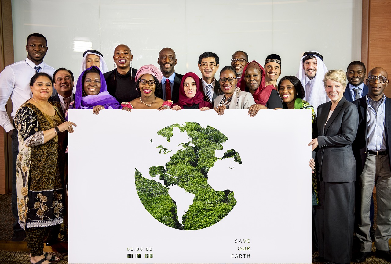 南海五月海域活动频繁，多方合作引领区域发展新动态